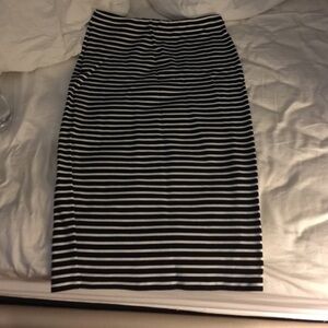 SANCTUARY pencil skirt Size small